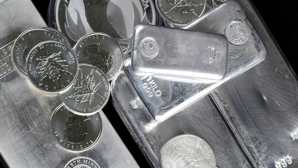 Battle of the Bullions: Silver vs. Gold – Where Should Your Money Go?